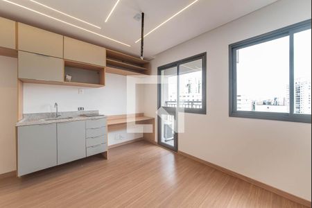 Quarto de kitnet/studio para alugar com 1 quarto, 20m² em Santo Amaro, São Paulo