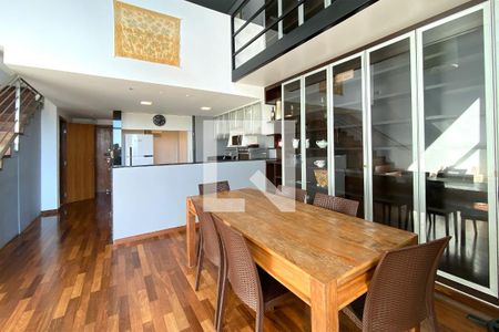 Sala de apartamento à venda com 1 quarto, 80m² em Belvedere, Belo Horizonte