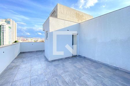 Cobertura de apartamento à venda com 2 quartos, 135m² em Sagrada Família, Belo Horizonte