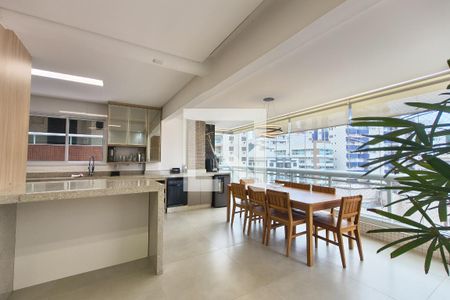 Sala de apartamento para alugar com 3 quartos, 149m² em Canto do Forte, Praia Grande