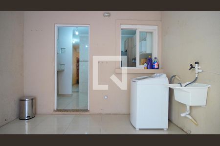 Lavanderia  de casa à venda com 2 quartos, 105m² em Jardim Dona Leopoldina, Porto Alegre