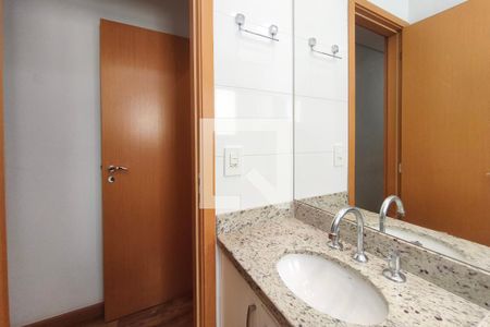 Banheiro Suíte de apartamento para alugar com 3 quartos, 90m² em Vila Industrial (campinas), Campinas