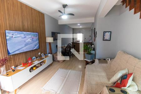 Sala de casa à venda com 3 quartos, 125m² em Itaipu, Niterói