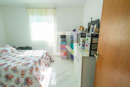 quarto 1 de casa à venda com 4 quartos, 220m² em Santa Monica, Belo Horizonte