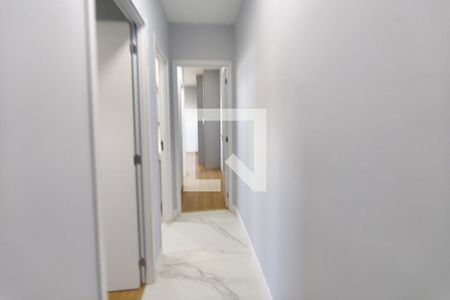 Corredor - Quartos de apartamento para alugar com 2 quartos, 62m² em Parque Prado, Campinas