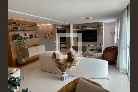  Sala de Estar de apartamento à venda com 3 quartos, 202m² em Alphaville Empresarial, Santana de Parnaíba