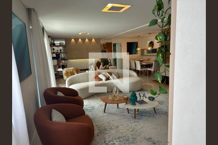 Sala de Estar de apartamento à venda com 3 quartos, 202m² em Alphaville Empresarial, Santana de Parnaíba