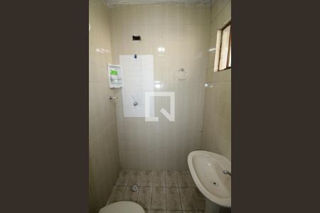 Banheiro da Suíte 1 de casa para alugar com 2 quartos, 60m² em Monte Castelo, São José dos Campos
