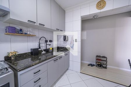 Cozinha de apartamento à venda com 2 quartos, 58m² em Vila Santana, São Paulo