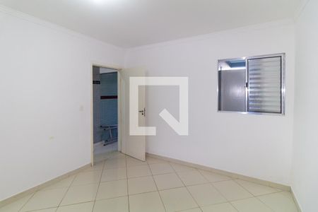 Quarto de casa para alugar com 1 quarto, 45m² em Jardim Guairaca, São Paulo