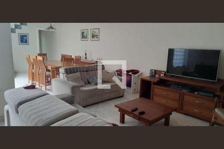 Foto 01 de casa à venda com 4 quartos, 220m² em Vila Lucia, São Paulo