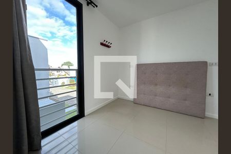 Quarto 2 de casa de condomínio para alugar com 3 quartos, 190m² em Campeche, Florianópolis