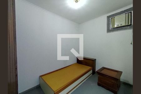 Casa à venda com 5 quartos, 210m² em Jardim Peri Peri, São Paulo
