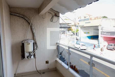 Sacada de casa para alugar com 3 quartos, 190m² em Jardim das Flores, Osasco