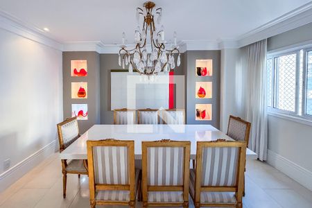 Apartamento para alugar com 3 quartos, 200m² em Jardins, São Paulo