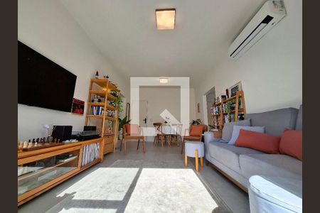 Sala de apartamento à venda com 2 quartos, 67m² em Cosme Velho, Rio de Janeiro