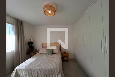 Suíte  de apartamento à venda com 2 quartos, 67m² em Cosme Velho, Rio de Janeiro