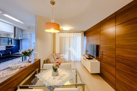 Sala de apartamento para alugar com 1 quarto, 50m² em Jardim Analia Franco, São Paulo