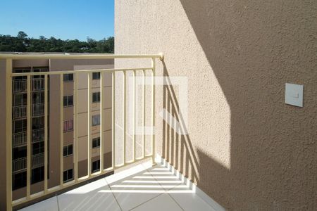 Varanda Sala de apartamento para alugar com 2 quartos, 55m² em Rio Cotia, Cotia