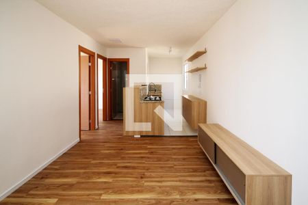 Sala de apartamento para alugar com 2 quartos, 55m² em Rio Cotia, Cotia