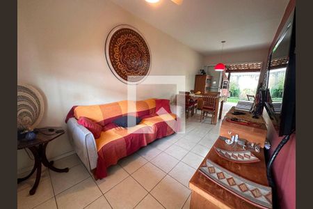 Casa à venda com 3 quartos, 84m² em Vargem Grande, Rio de Janeiro