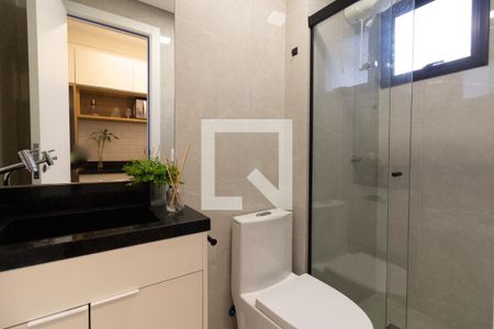 Banheiro de apartamento para alugar com 1 quarto, 25m² em Jardim Bonfiglioli, São Paulo