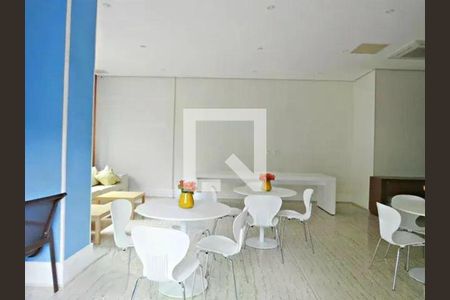 Apartamento à venda com 3 quartos, 70m² em Jardim Leonor Mendes de Barros, São Paulo