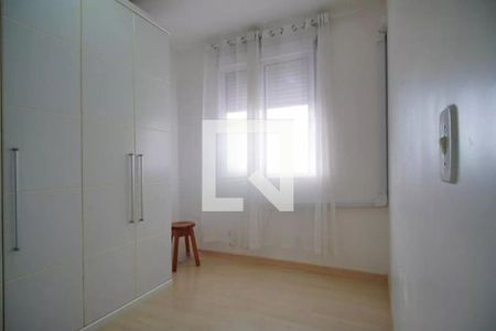 Quarto 2 de apartamento para alugar com 3 quartos, 77m² em São Sebastião, Porto Alegre