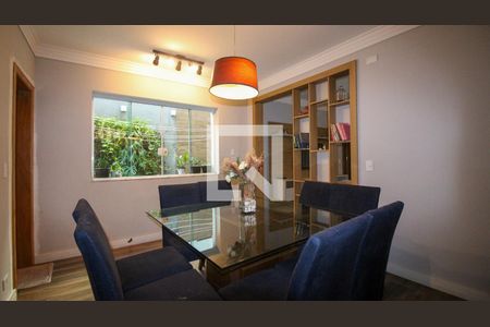 Casa para alugar com 3 quartos, 150m² em Vila Nova York, São Paulo