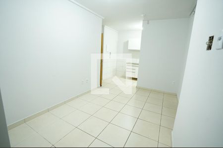 Apartamento para alugar com 2 quartos, 56m² em Parque Oeste Industrial, Goiânia