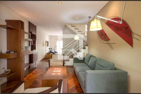 Casa de Condomínio à venda com 4 quartos, 250m² em Jardim Morumbi, São Paulo