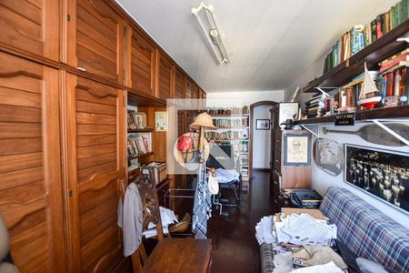 Apartamento à venda com 3 quartos, 250m² em Icaraí, Niterói