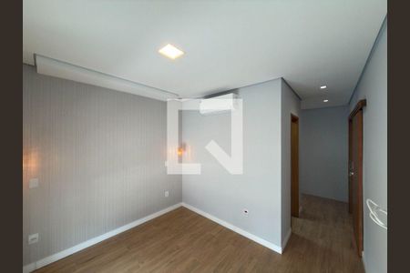 Casa à venda com 3 quartos, 150m² em Villas do Jaguari, Santana de Parnaíba