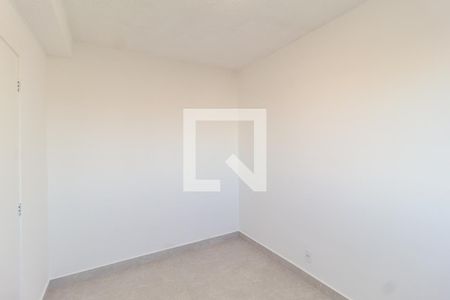 Quarto 1 de apartamento para alugar com 2 quartos, 42m² em Vila Sul Americana, Carapicuíba