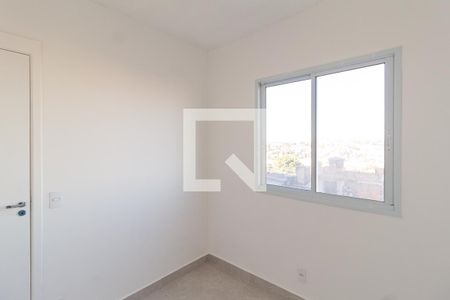 Quarto 2 de apartamento para alugar com 2 quartos, 42m² em Vila Sul Americana, Carapicuíba