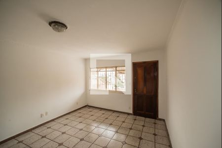 Sala de casa para alugar com 2 quartos, 97m² em Parque Imperial, São Paulo