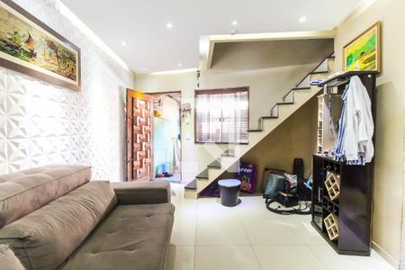 Sala de casa à venda com 2 quartos, 90m² em Vila Curuçá Velha, São Paulo