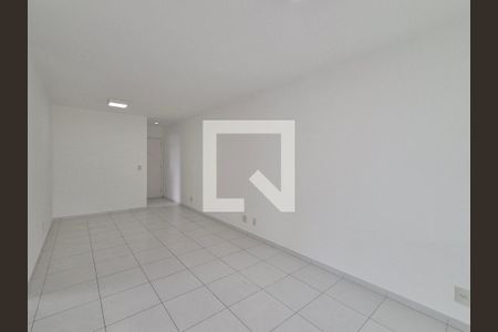 Apartamento para alugar com 2 quartos, 80m² em Vargem Pequena, Rio de Janeiro