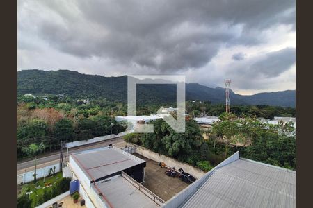 Apartamento para alugar com 2 quartos, 80m² em Vargem Pequena, Rio de Janeiro