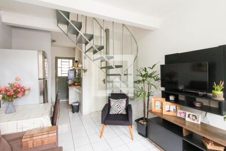 Sala de casa de condomínio para alugar com 2 quartos, 45m² em Parque Marechal Rondon, Cachoeirinha