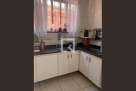 Casa à venda com 3 quartos, 120m² em Jardim Maria Rosa, Taboão da Serra