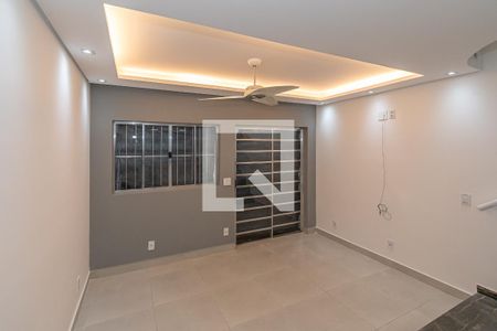 Sala de Estar/Jantar de casa para alugar com 2 quartos, 125m² em Jardim Minezotta (nova Veneza), Sumaré
