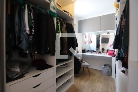 Closet da Suíte de casa à venda com 3 quartos, 180m² em Vila Santa Clara, São Paulo
