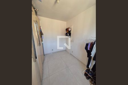 Quarto de apartamento para alugar com 2 quartos, 48m² em Cascadura, Rio de Janeiro