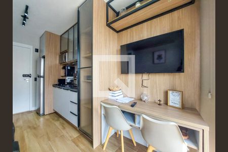 Sala/Cozinha de apartamento para alugar com 1 quarto, 26m² em Campo Belo, São Paulo