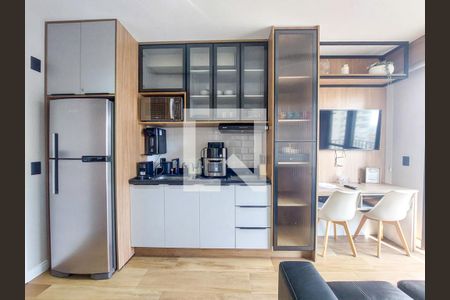 Sala/Cozinha de apartamento para alugar com 1 quarto, 26m² em Campo Belo, São Paulo