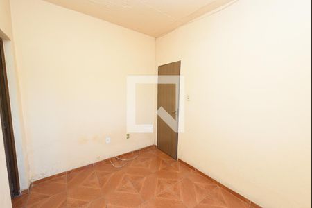 Quarto 1 de casa para alugar com 2 quartos, 80m² em Califórnia, Belo Horizonte