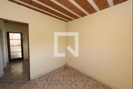 Sala de casa para alugar com 2 quartos, 80m² em Califórnia, Belo Horizonte