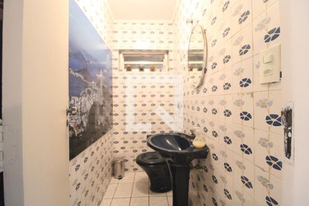 Lavabo de casa à venda com 5 quartos, 207m² em Vila Campo Grande, São Paulo