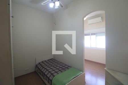Quarto 1 de casa à venda com 5 quartos, 207m² em Vila Campo Grande, São Paulo